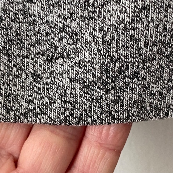 Roots salt and pepper kanga hoodie size medium - Picture 5 of 13